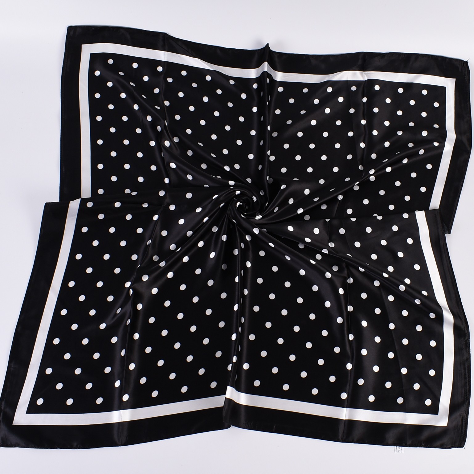 Yaz yeni moda mizaç dalgalı no - Scarf Silk Square incelemesi ve fiyatı